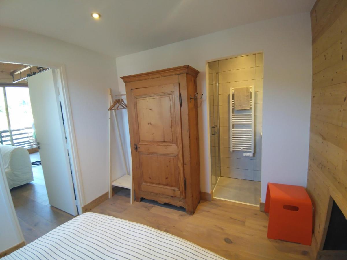 אנסי Logement Entre Lac Et Montagne מראה חיצוני תמונה