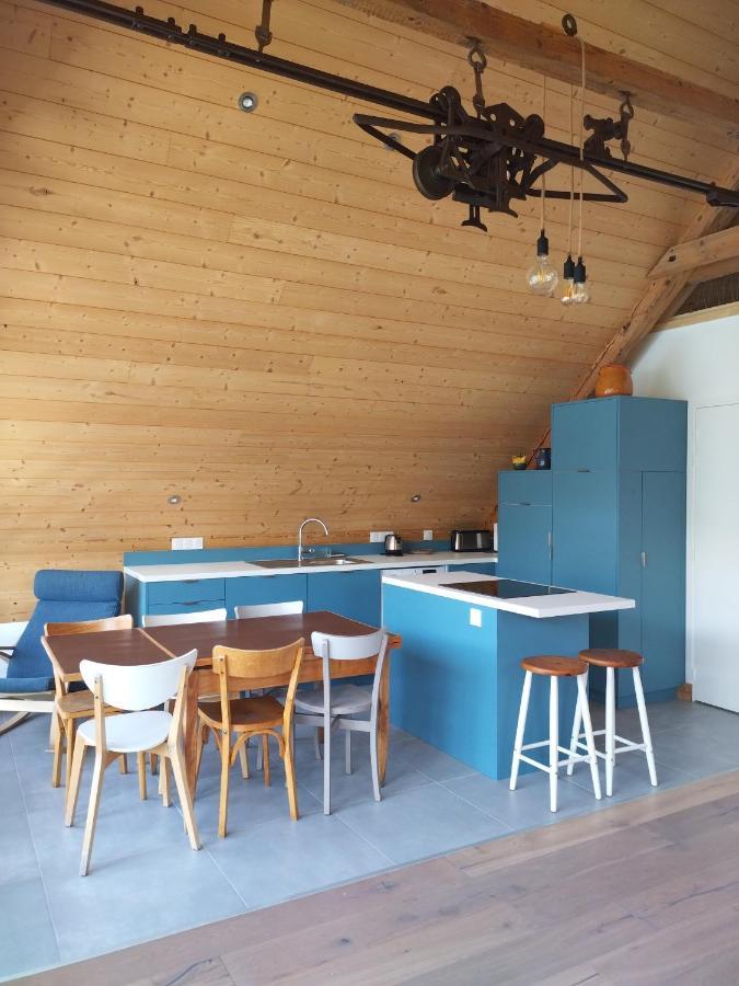 אנסי Logement Entre Lac Et Montagne מראה חיצוני תמונה