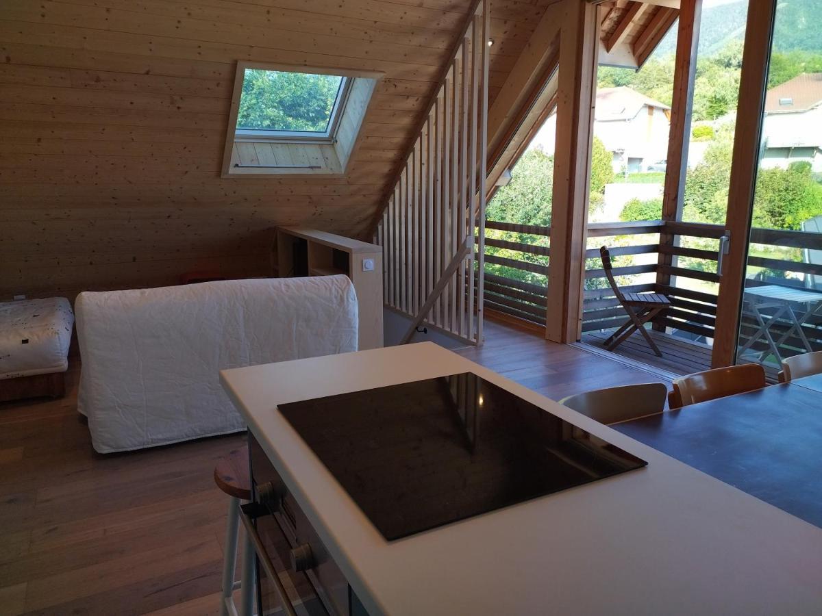 אנסי Logement Entre Lac Et Montagne מראה חיצוני תמונה