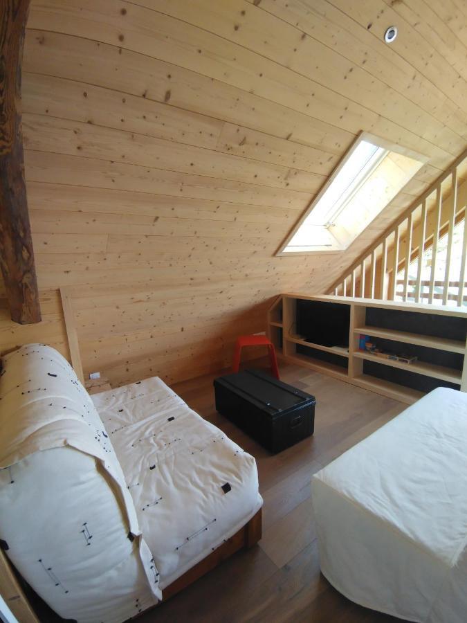 אנסי Logement Entre Lac Et Montagne מראה חיצוני תמונה